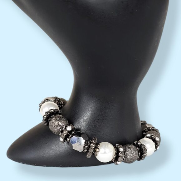 Rhinestone, Faux Pearl & Crystal Stretch Bracelet - Picture 2 of 4